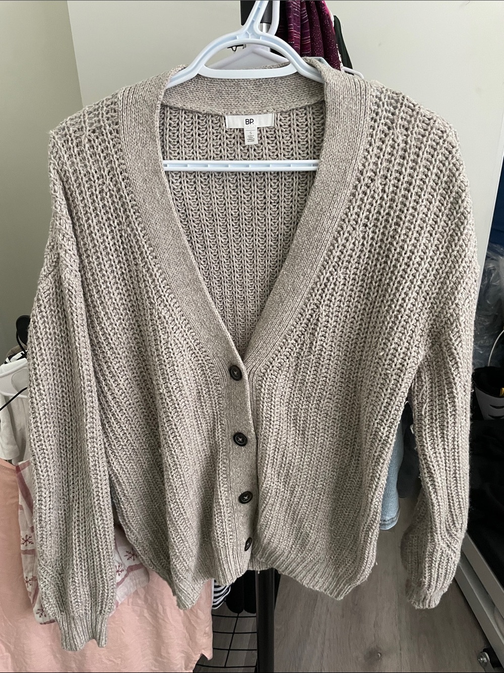 5 bp Beige Chunky V-Neck Button Cardigan